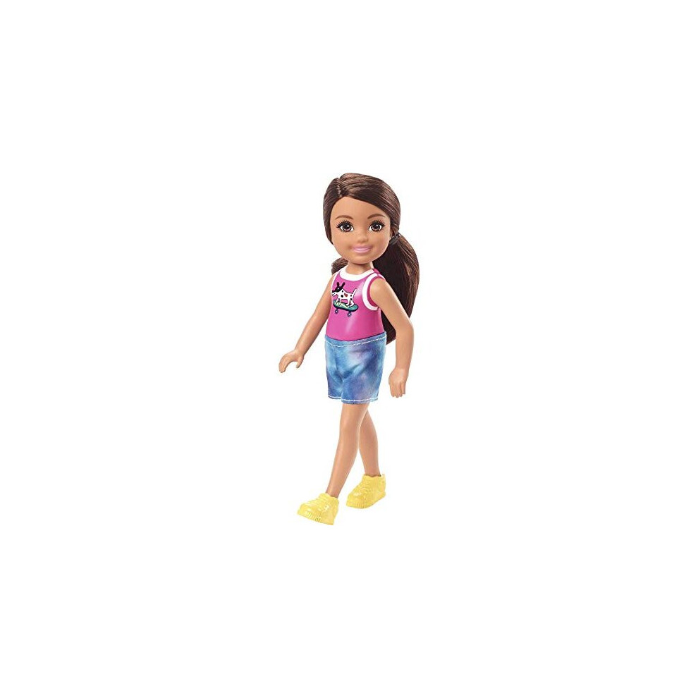 Mattel Barbie Chelsea And Friends Doll With Pink Dog Top Gxt40