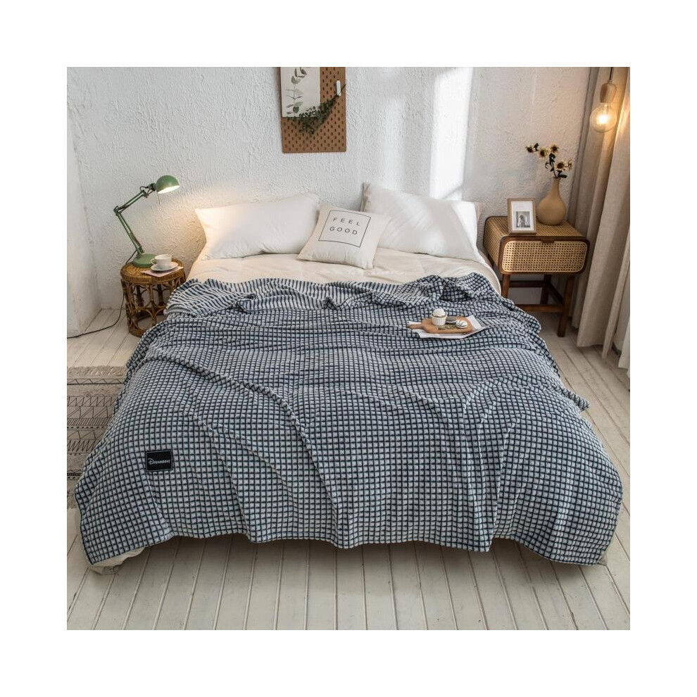 (Dark Blue, 150x200cM) Coral Fleece Soft Warm Blankets Single/Queen/King Flannel Bedspreads-image-OPC-P7RW22G-NEW