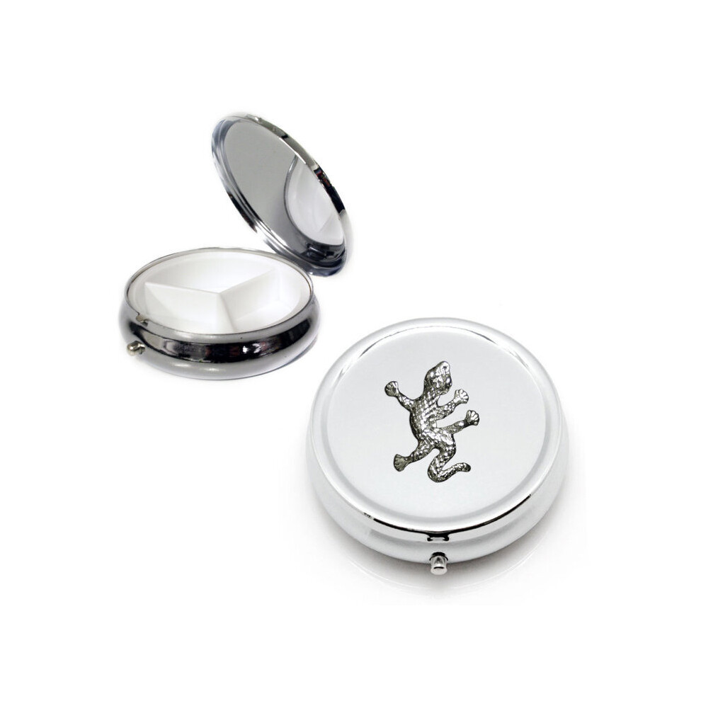 Knight Silver Gecko Round Pill Box