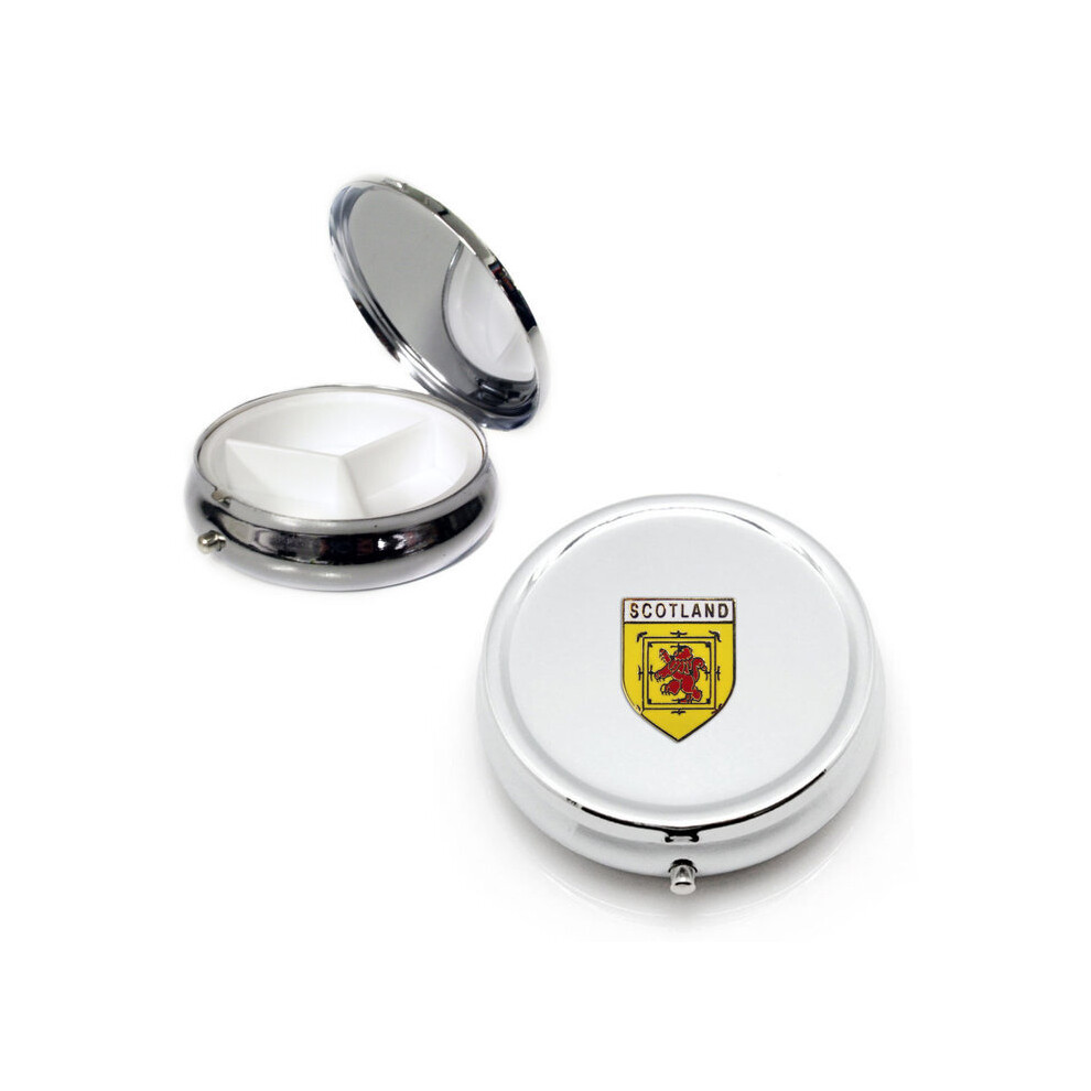 Knight Silver Scotland Rampant Lion Round Pill Box