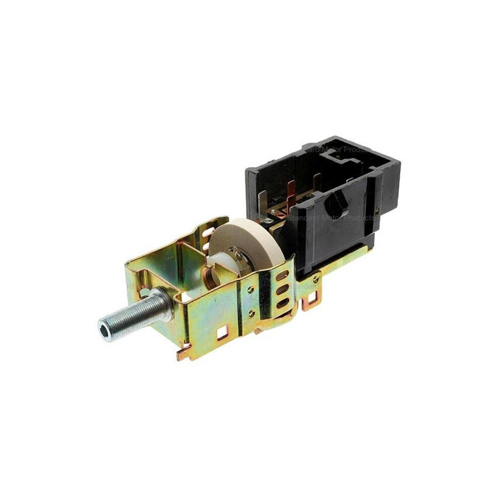Standard Ds-418 Brake Switch For 1990-1994 Lincoln Town Car Light 091769083403