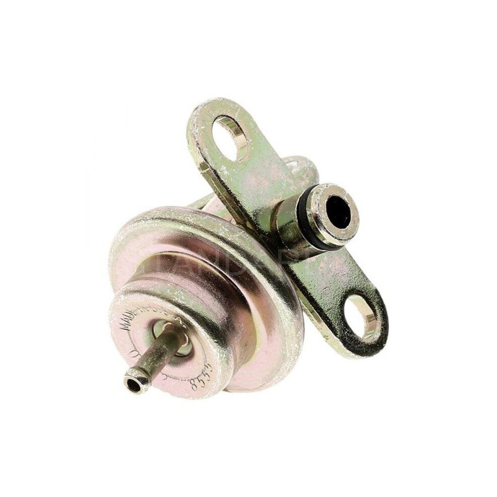 Standard Pr132 Fuel Injection Pressure Regulator For 1993-1997 Geo Prizm 091769143602
