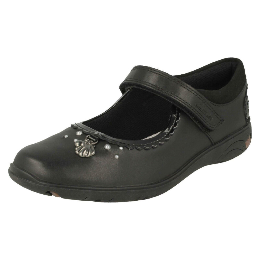 (Black, UK 12 Child) Girls Clarks Shell Detailed School Shoes Sea Shimmer K