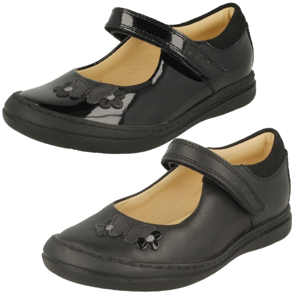 Clarks (, Uk 10.5 Child) Girls Butterfly Detailed School Shoes Scooter Daisy Black