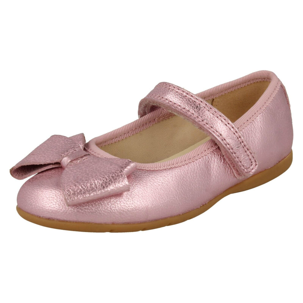 (Pink, UK 8 Child) Girls Clarks Sparkly Bow Detailed Shoes Dance Bow T