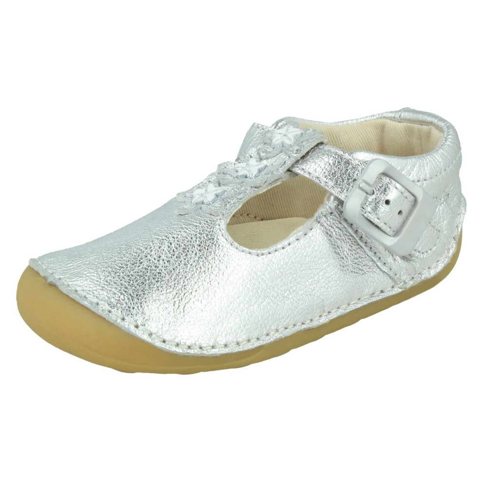 (Silver, UK 5 Infant) Girls Clarks Casual First Shoes Tiny Flower - Silver Leather - UK Size 2.5F - EU Size 18 - US Size 3M