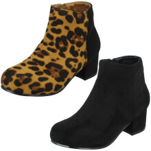 (Black, UK 2 Child) Girls Spot On Heeled Ankle Boots