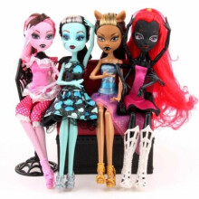 (All 4 Pcs / Set) Kids Body Girls Monster Doll Elf Move Joints Toys