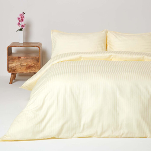 Homescapes (Single, Pastel Yellow) Duvet Cover with Pillowcase 330 Thread count 1