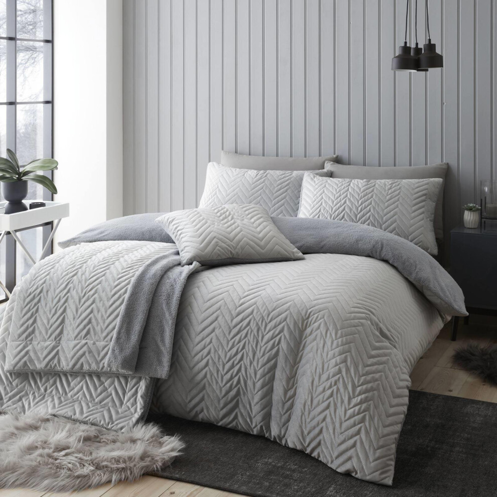 So Soft Velvet Zig Zag Pinsonic Duvet Cover Grey Super King