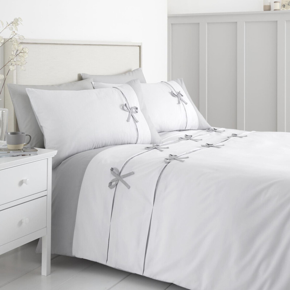 Catherine Lansfield Milo Bow White Super King Size Duvet Cover Set Luxurious Bedding Bed Set