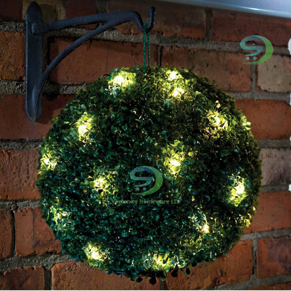 2x Topiary Ball Garden Lights Boxwood Hanging 20 Led Solar Powered