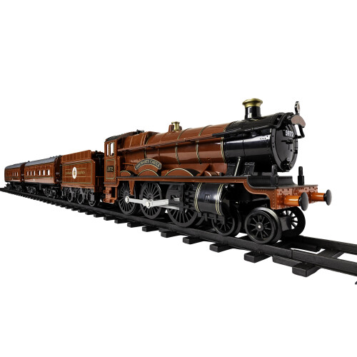 Harry Potter Hogwarts Express 28-Piece Train Set 1