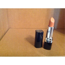 Avon Ultra Color Lipstick Demure