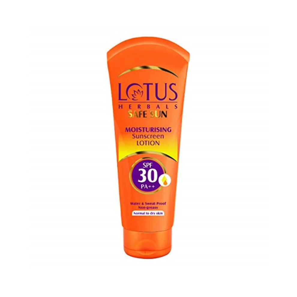 Lotus Herbals Safe Sun Moisturizing Sunscreen Lotion SPF 30, 100g