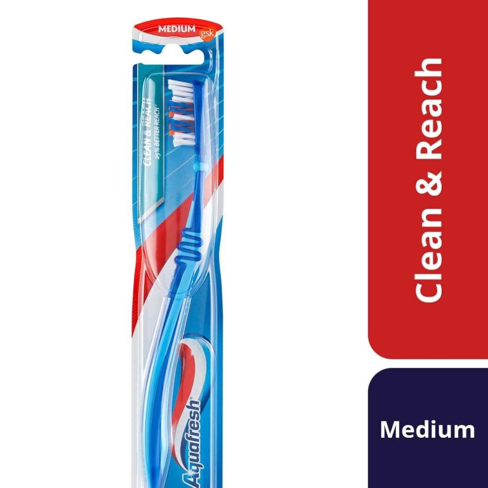 Aquafresh Clean And Reach Soft Toothbrush Medium
