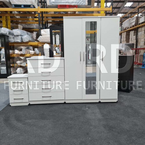 RD Furniture Ready assembled Classic 3 Door Mirrored Wardrobe White 1