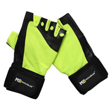 MuscleBlaze Fitness Leather Gloves