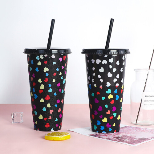 (Black, 1 PC) Loving Christmas Colour Changing Plastic Cold Cup with Straw, 24oz