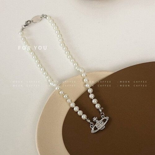 Vivienne Westwood (Silver) Vivienne Westwood Necklace Mini Bas Relief Pearl 1