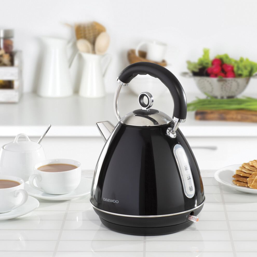 DAEWOO KENSINGTON 1.7L 3KW PYRAMID KETTLE BLACK