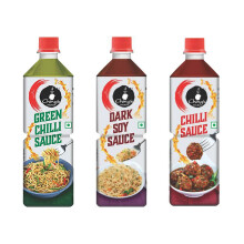 Chings Set of 3 Assorted Sauces - Green Chilli Sauce / Dark Soy Sauce / Red Chilli Sauce 680g