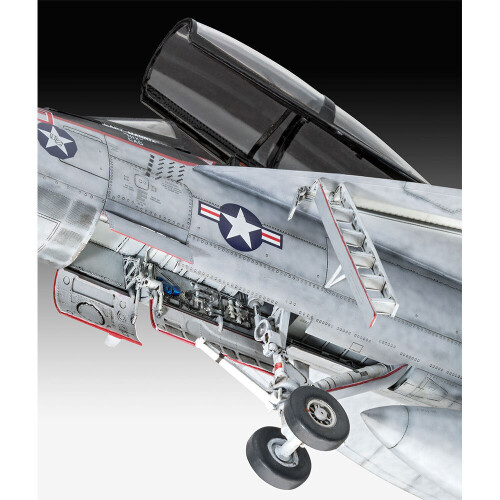 Revell Revell 03847 F/A-18F Super Hornet 1:32 Plastic Model Kit 2