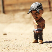 (2Pac Black) 2Pac Shakur B.I.G. Notorious Biggie Action Figure Rap Star Figurine Ornament