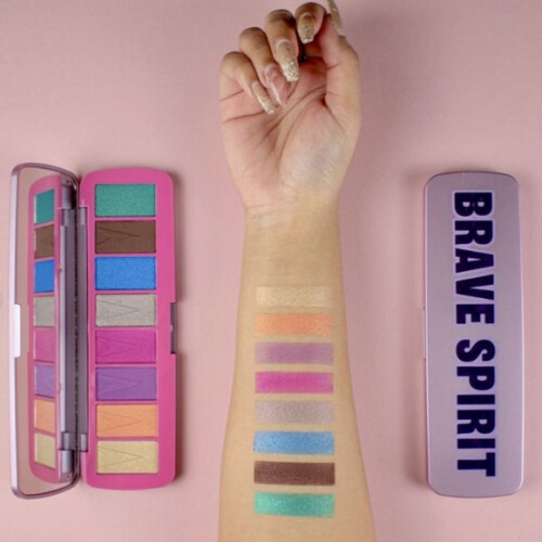 Makeup Revolution Brave Spirit eyeshadow palette 2