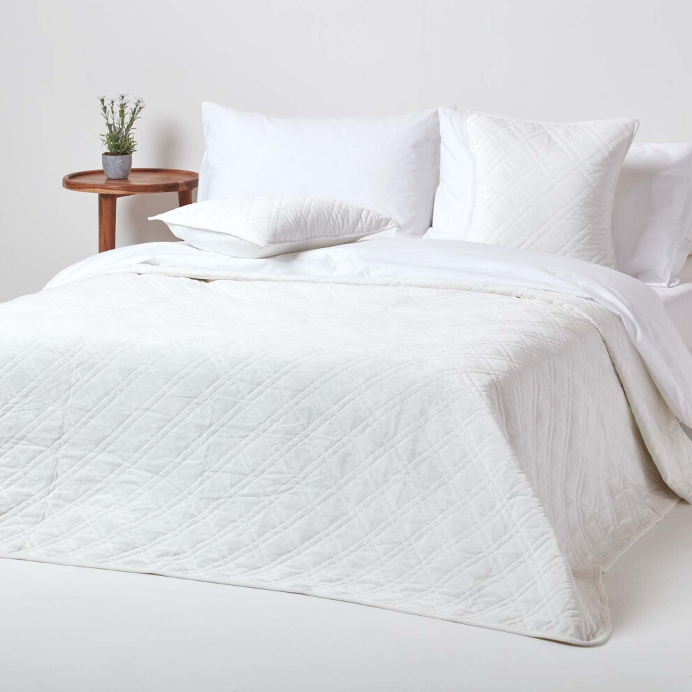 Homescapes (, 200 X 200 Cm) Luxury Quilted Velvet Bedspread Geometric Pattern Eternity Ring And Paragon Diamond Throw Cream