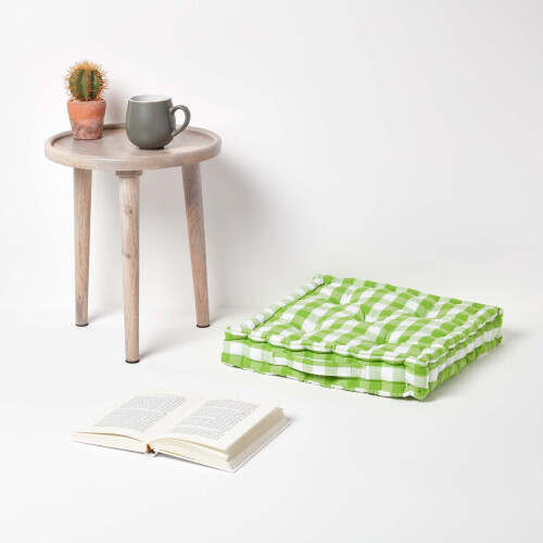 Homescapes (40 x 40 cm, Green) Block Check Cotton Gingham Floor Cushion 1
