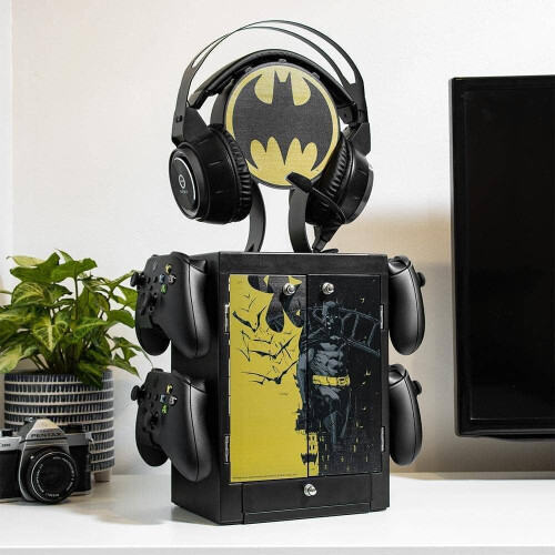 DC Batman Gaming Locker 1