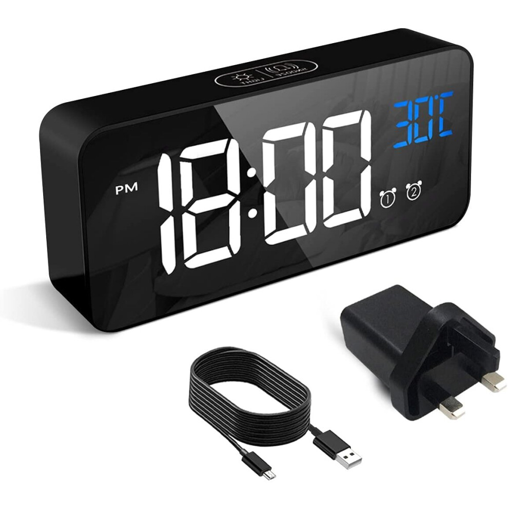 HERMIC Alarm Clocks, Digital Clock Battery Powered with Temperature Display, Snooze, Dual Alarms for Bedroom, Bedside, Office& Travel(Adapter Included