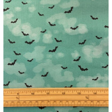 Fat Quarter Spooky Halloween Batty Bats On Teal 100% Cotton Quilting Fabric