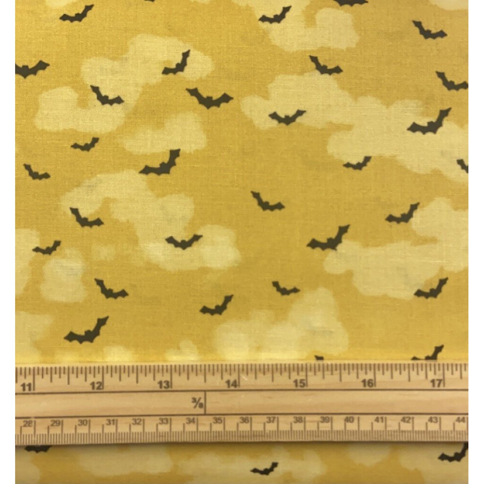 Fat Quarter Spooky Halloween Batty Bats On Gold 100% Cotton Quilting Fabric