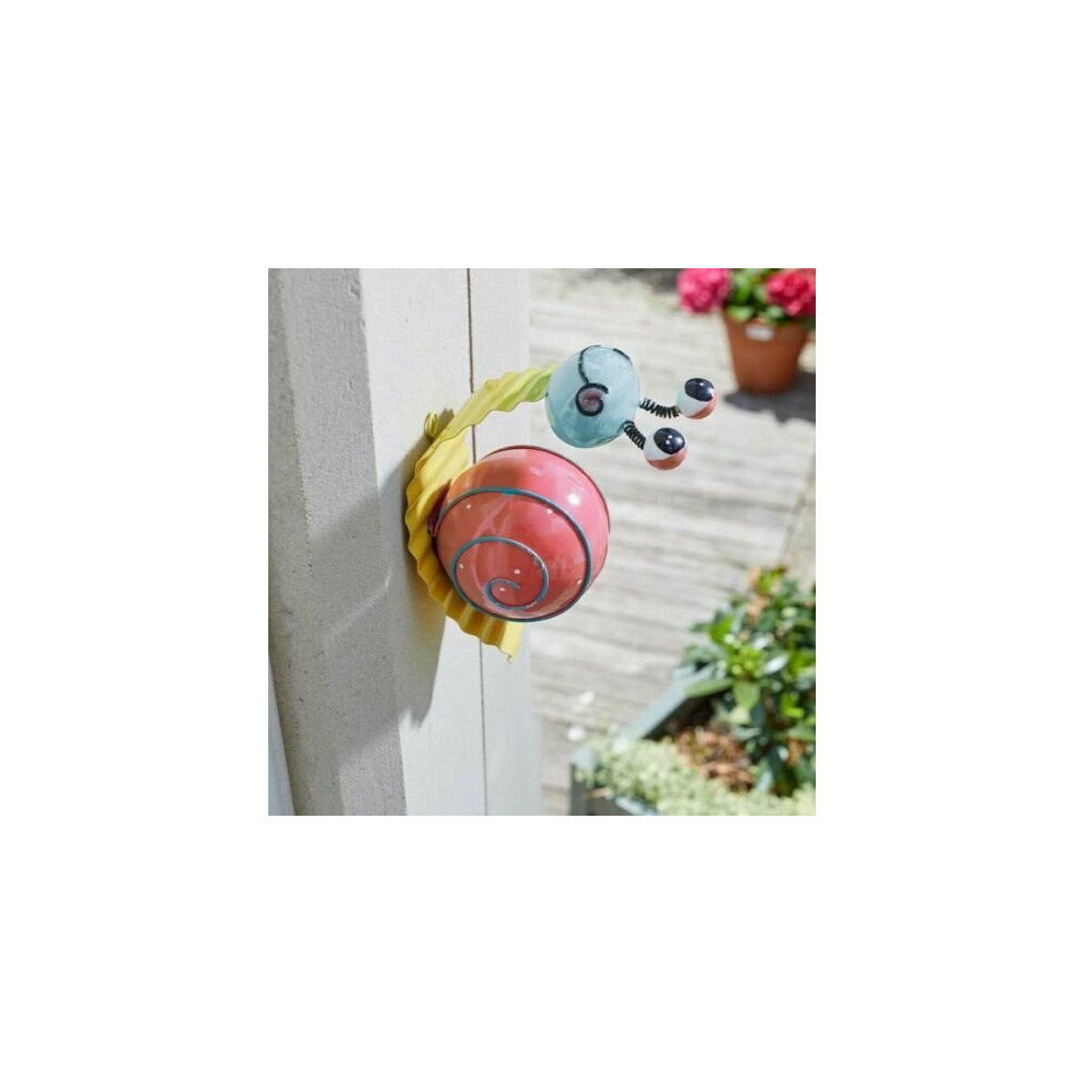 Novelty Snazee Snail Garden Ornament Hanging Outdoor Metal Wall Mount