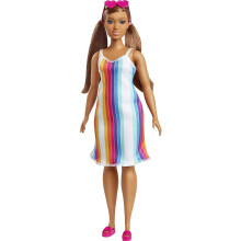Poup   e Barbie adore l'oc   an