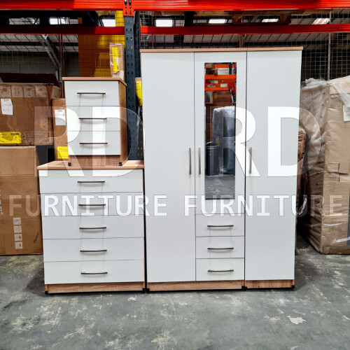 RD Furniture Ready assembled Classic 3 Door 3 Drawer Combi Mirrored Wardrobe Oak And White 1