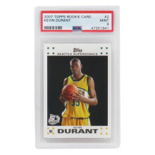 Kevin Durant Seattle Supersonics 2007 Topps Basketball No.2 RC Rookie Card - PSA 9 Mint