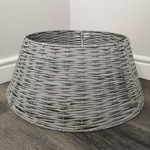 Samuel Alexander Samuel Alexander KD Willow Christmas Tree Skirt – Wicker Rattan, 40/58cm, Medium Light Grey