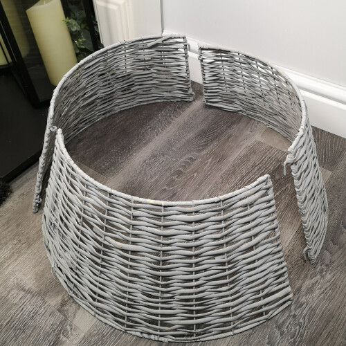 Samuel Alexander Samuel Alexander KD Willow Christmas Tree Skirt – Wicker Rattan, 40/58cm, Medium Light Grey 1