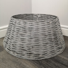 Large Samuel Alexander Christmas Tree Skirt - Light Grey | Wicker Effect Tree Skirt
