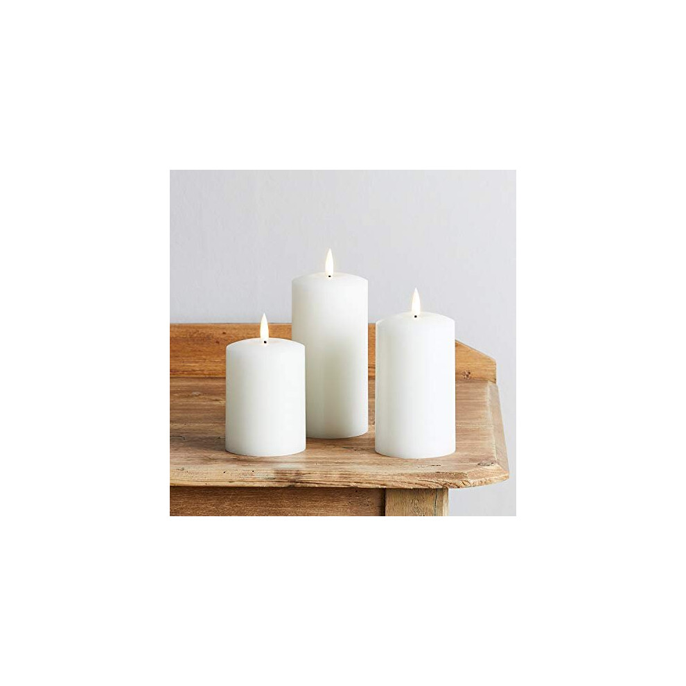 Lights4fun Set of 3 TruGlow Battery LED Flameless Pillar Candles with Timer Real White Wax-image-OPC-P8NZGVB-NEW