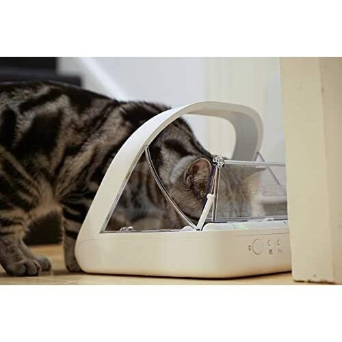 SureFeed Microchip Pet Feeder, White (4 x C batteries required) 2