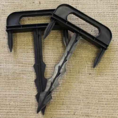 (pack of 20) Heavy Duty Tri-pegs