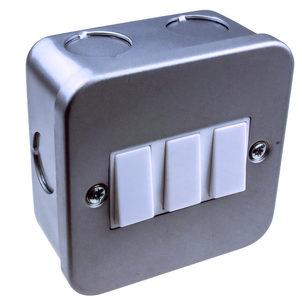 kenable Single Gang Metal Clad Steel UK 3 Way Switch with Cable Entry Points