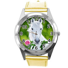 Gold Leather Round Watch for Beautiful Horse Fans E3