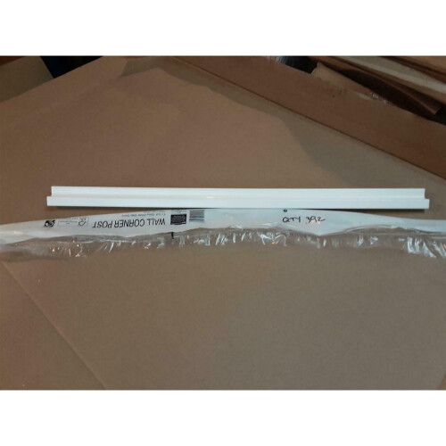 IT Kitchens Gloss White Slab Corner Post, (W)52mm (H)715mm x 10 Posts 1