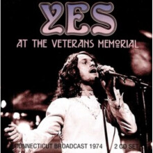 At The Veterans Memorial - YES - CD