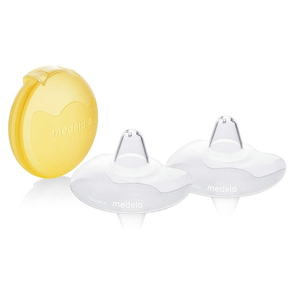 Medela Nipple Shields, Silicone Contact Shields for Breastfeeding, Includes 2 Shields + Case, 16 mm, Small